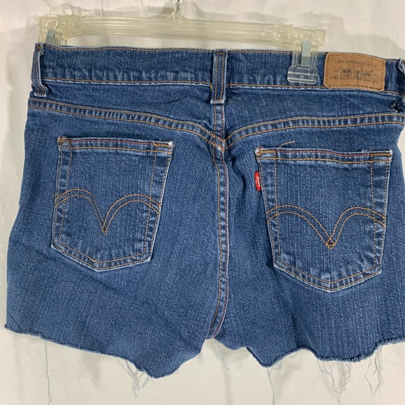 Women's Cutoff Levi's 515 Shorts Size 6 S - Picture 3 of 7